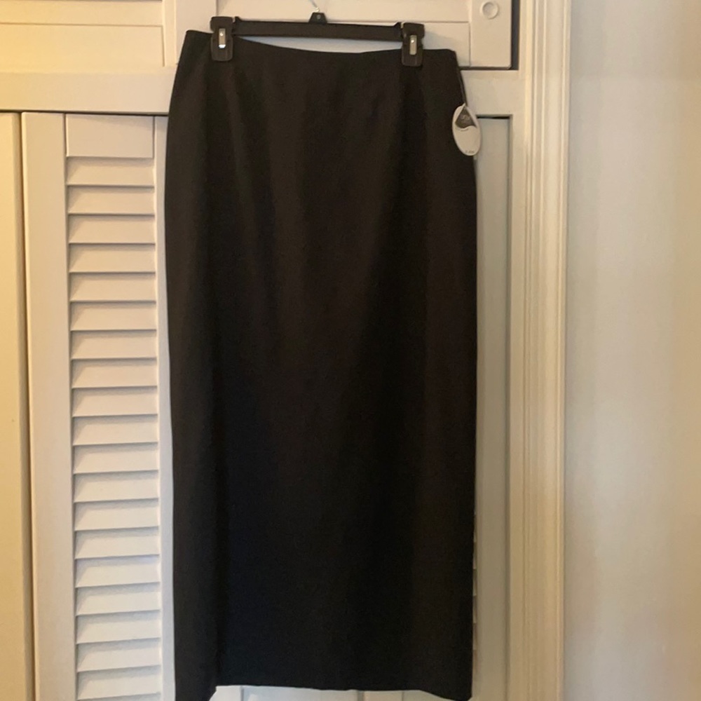 Valerie Steven’s black pencil skirt size 10